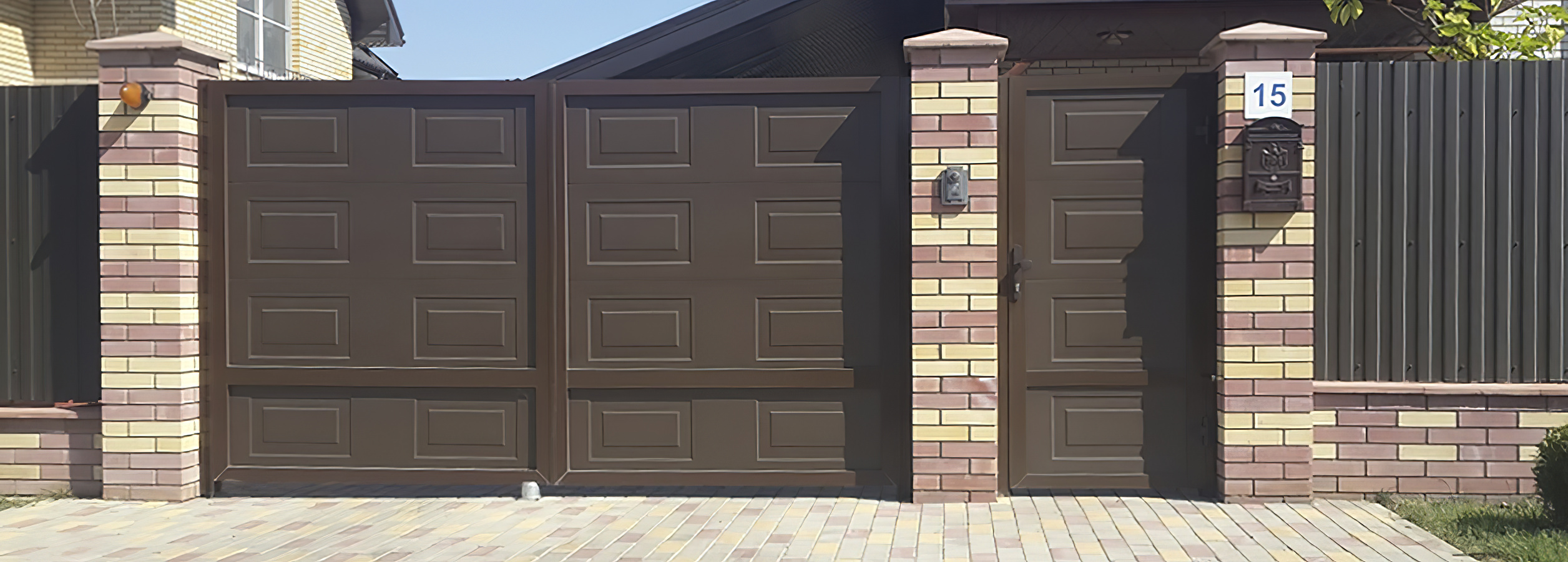 Распашные ворота в Адлере под ключ